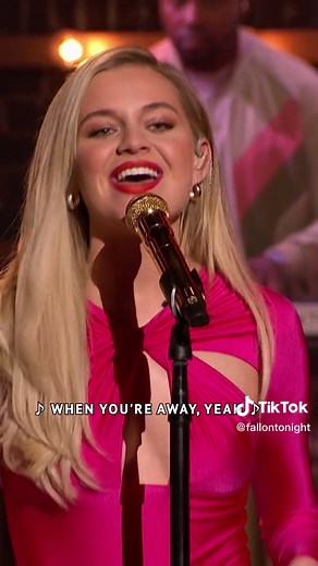 @kelseaballerini performs a Bluegrass version of #JimmyEatWorld’s “The Middle” in the Musical Genre Challenge! #ThatsMyJam #KelseaBallerini