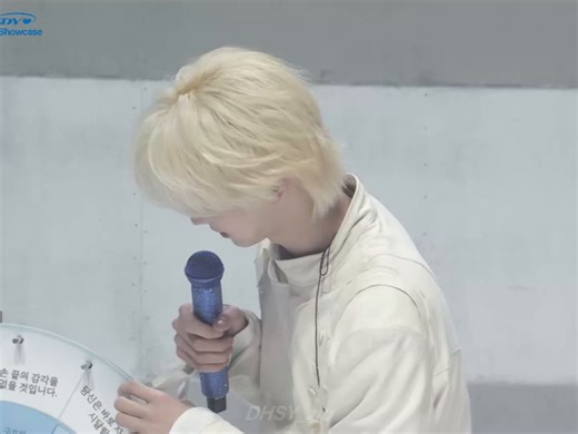 260427 𝑵𝑶 𝑻𝑹𝑨𝑮𝑬𝑫𝒀 쇼케이스손끝맞대기 #도닏 #도신 #doshin