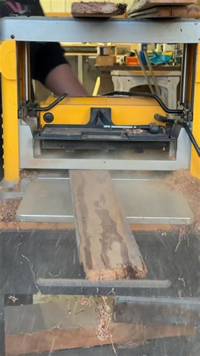 How it started and then the process to how it is now. Man, that’s some gorgeous oak. | Studio 6:8