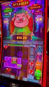 The NEW Frankenswine Slot Machine Bonus is CRAZY! #slots #lasvegas #casino