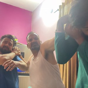 545K views · 10K reactions | Scooty chor pakda gya or papa ne bohot mara洛 . . . . . #scooty #likeforlike #jeetthakurpranks #prankvideo #reactionvideo #fight #dadreaction #priyajeetvlogs #mustwatch #robber #scootyprank | Jeet Thakur Pranks | Facebook