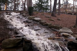 The Georgia Gold Rusher waterfall sure is pretty. Keep an eye out. Another iconic waterfall might be making its return very soon... 👀 💚 | Six Flags Over Georgia & Hurricane Harbor