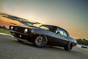 This 1969 Camaro Carries a Big-Block Worth Over 900 HP