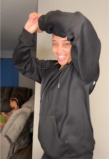 Discover Yanni's Playlist and 1st Mix Concrete