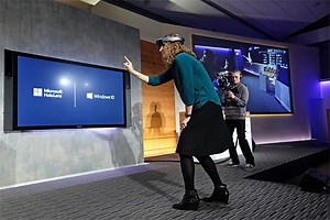 Microsoft shows off Windows 10 and 'HoloLens'