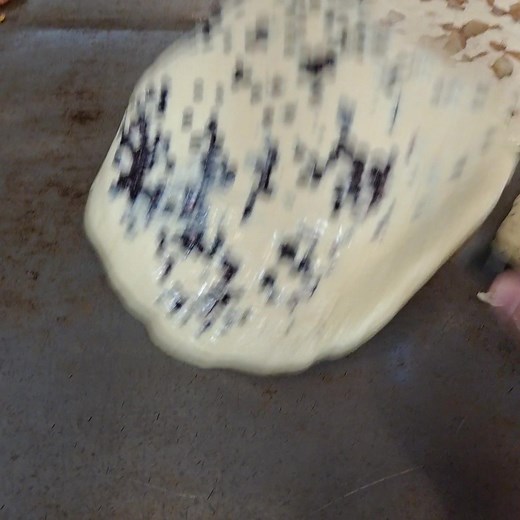 Making sure I get my pat-pats in. #pancake #food #breakfast #morning #flip #apples #blueberry #splat