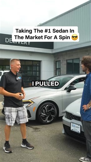 Matt Blatt Kia of Toms River on Instagram: "All-wheel drive, panoramic roof, Bose stereo, the tech package… This K5 has it all. Once you drive it, there’s no going back. #k5upgrade #allwheeldrive #kiatechpackage"