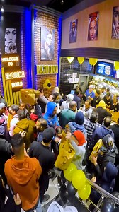 2.3K views · 3K reactions | سنه جديده كلها سعاده مع Bazooka 拾 ب اقوى عروض لراس السنه وبوكسات الصواريخ  سهرانين معاكم للساعه ٥ الفجر فى كل فروعنا | Bazooka Fried Chicken | Facebook