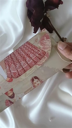 Turn Your Wedding Card into a Decorative Envelope #recycle #craft #envelope #diy #paper