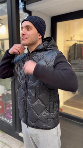CARDIGAN MONCLER ⚡️ NB08SHOP.COM 👨🏻‍💻 52 COURS NAPOLÉON, AJACCIO 📍 #moncler #outfit #viral #asmr