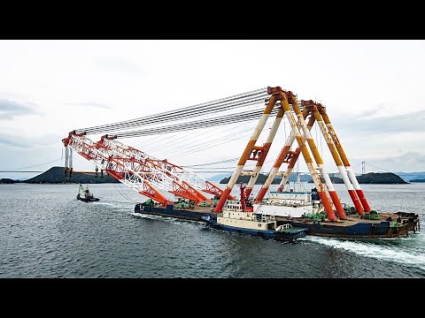 空撮 日本最大 大型起重機船 「海 翔」
