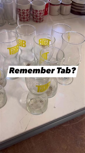 Got any TaB fans?!? Take a look at what I found at Goodwill! Would you have bought them? #tab #goodwill #thriftstorefinds #thrifting #thrifter #VintageGlassware #vintage | Duct Tape And Denim