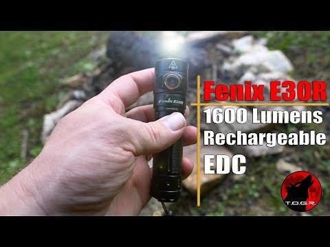 Fenix E30R Flashlight - Rechargeable - EDC - Review