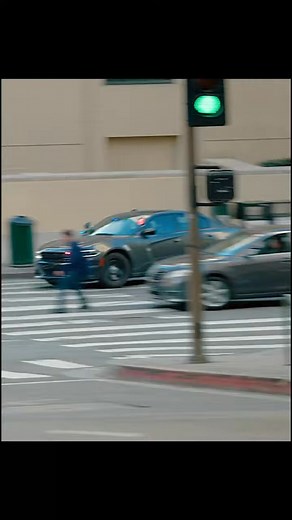 The police fought fiercely with the gangsters.#movie #shorts | Factswithzari