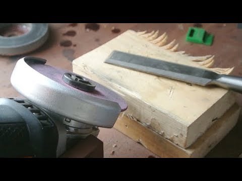 Angle grinder hack 4 (How to Sharpen a Chisel)