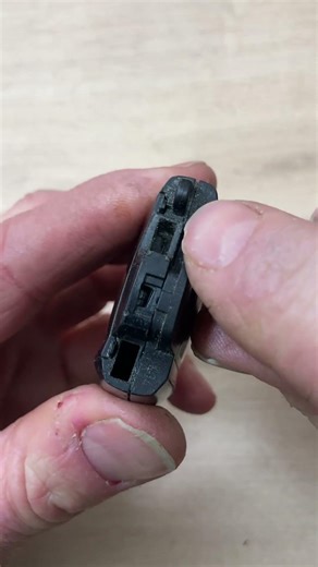 BMW Smart key battery change -EASY DIY #automobile #remotebattery #mechanic #remotecontrol