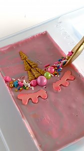 🦄 Loaded chocolate bar filled with yummy shortbread and salted caramel. This is Femme Fantasy medley from Fancy Sprinkles, how pretty?! Don't forget to use my code SOPHIAMYACUPCAKES at checkout and save 15% | Sophia Mya Cupcakes