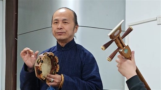 张卫东 雨过数峰青