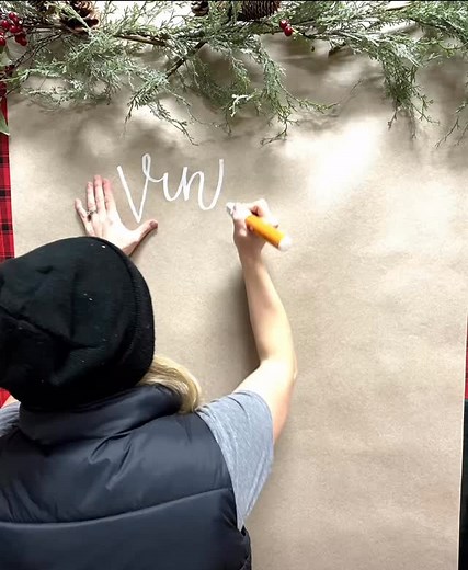 24 reactions · 5 comments | We are making all of the finishing touches on Winter of the Round Barn We are only 10 days away! Who is ready to shop small and make a big impact next Sunday? Wrangle all the family or come get some solace by yourself while you stroll the cutest winter market in town. Winter at the Round Barn Sunday November 30th 10-4 (9:30 early bird tickets) Lancaster, Ohio | Round Barn Market | Facebook