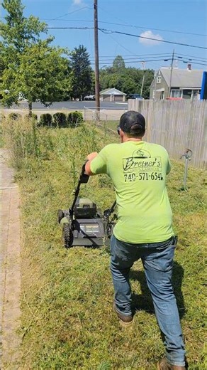 Mowing down 4 foot tall grass and weeds with the Green Machine push mower ‪@greenmachine657‬