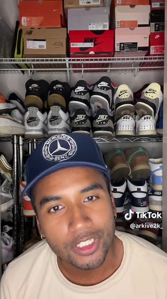 What does gatekeeping mean really? I don’t think y’all know #jordan1 #dunksb #jordan4 #sneakerheadsbelike #gatekeeping