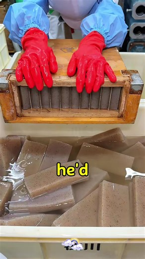 Hilarious Moment at Family Reunion