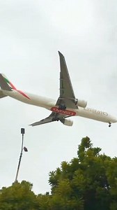 Emirates Boeing 777 arriving Karachi Airport | Travel Vlog