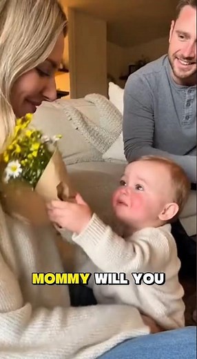 Toddler Proposes to Mom with Flowers 👶💐😂