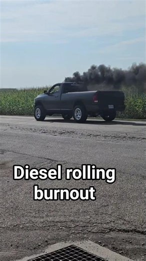 GM diesel and Cummins rolling burnout #duramax #cummins #diesel