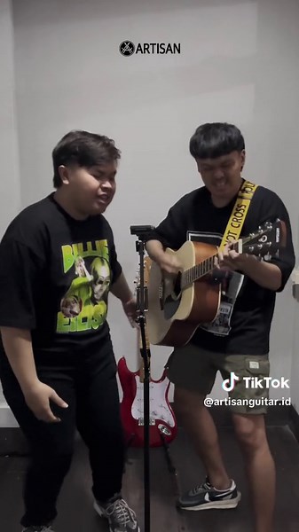 Medley Lagu Sammy Simorangkir: Tak Mampu Pergi, Kesedihanku