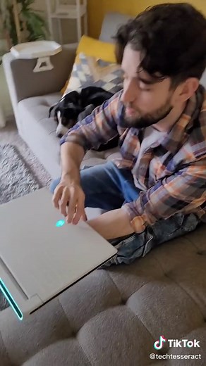 Check out this RGB track pad 🤩 looks so cool!!! #rgb #Alienware #gaminglaptop#intel #AlienwarePartner #techtips