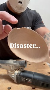 Things went very wrong… 😱 The spoon chipped, the clamp jammed, and Chris may have said a few words we can’t repeat. 😬 But did he give up? Not a chance. He found a way to carve around the chaos and push through like a true power carving warrior. 💪 Final result? You be the judge! 👀👇 Would you have handled the disaster better? Let us know! . . . #woodwork #woodworker #woodcarver #spoon #spooncarving #woodenspoon #woodworking #success #beginner #powercarving #funtimes #diy #friday #project #woo