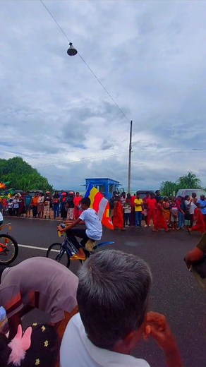 42K views · 1.1K reactions | Beautiful seenigama esala perahera festival☸️ #perahera #EsalaPerahera #SriLankaFestivals #peraherafestival #esalaperahera #festivalseenigama #festival #srilanka Lahiru RoXx | Lahiru RoXx | Facebook