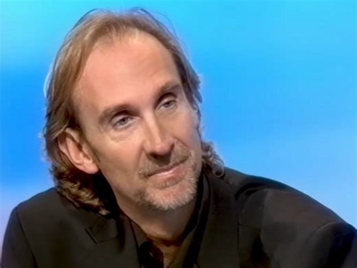 On BBC's “This Is Your Life” in 2003, BA Robertson sheds light on his and Mike’s shared experiences that led to the writing of “The Living Years” and the powerful message the song represents for men of their generation. | Mike The Mechanics Official