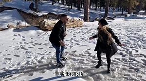 Reynaldo Costa on Instagram: "Complete a frase: Quem não sabe brincar não ...  @clarateixeira MARCA AQUELA PESSOA QUE NÃO SABE BRINCAR "