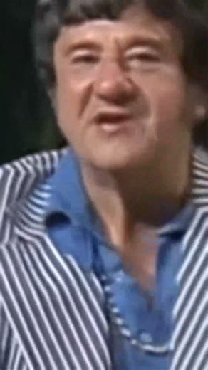 Nobody heckled Don Rickles and got away with it. Watch this explosive moment.