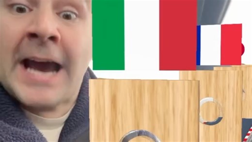 这是我见过玩这个游戏最搞笑的