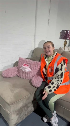 🛋️ PILLOW CHAIRS IN STOCK 🛋️ Comfy, stylish & perfect for chilling 😍 Available now @barneysbargains — limited stock! #BarneysBargains #Liverpool #HomeComforts #FurnitureDeals #StyleOnABudget | Barneys Bargains