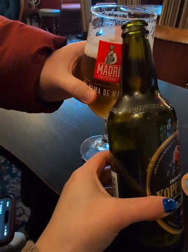 Happy valentine's day, hope you're enjoying it however you spend it 💘 #valentinesday #cheers