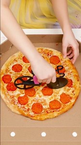 Slice It Like a Pro! 🍕✨ Quick Pizza Trick #shorts #fun