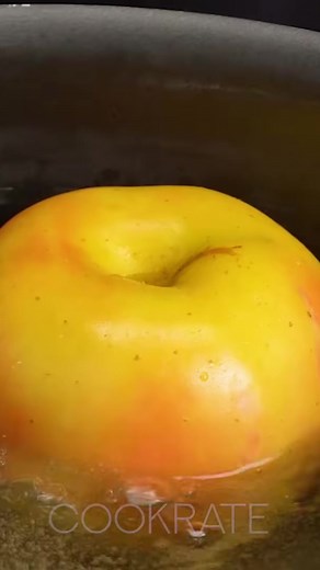 Dessert in just 5 minutes, all you need is puff pastry and apples. Part 1 #cooking #easyrecipe #recipe #dessert #foryoupage