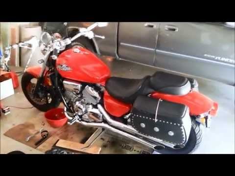 How to: Change oil on your motorcycle