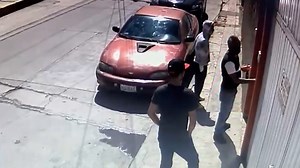 Two hitmen at the door: The killing of a Mexican journalist