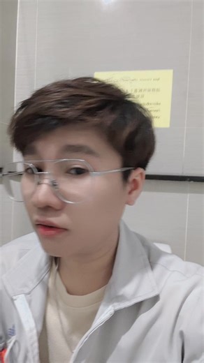 วิดีโอของ Rinda.Rinda (@namfon_rinda) พร้อมเพลง เสียงต้นฉบับ - MUSIC - MUSIXÓRIAN