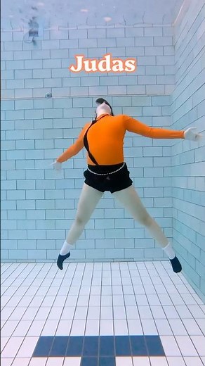 Lady Gaga - Judas Underwater Dance 🔥 1MILLION Version