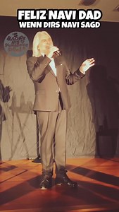 Genial! Feliz navidad / Wenn dirs Navi sagd #schwäbisch #feliznavidad #navi #music | Schwoba