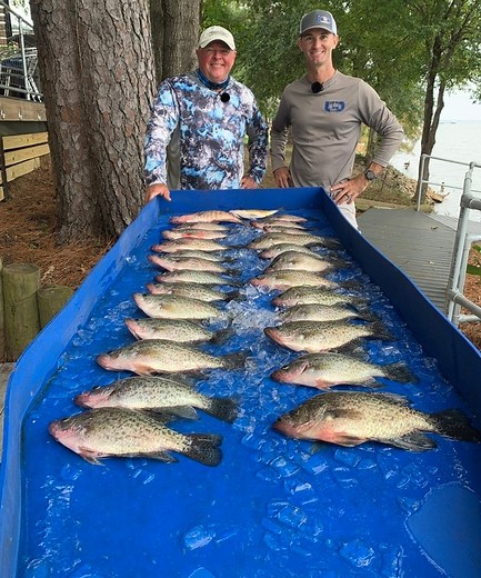 Catching black crappie with corks on world famous St. Johns River Florida. The Crappie Machine / ALL NEW SUNDAY AT 2:30 PM ET. #ITSINOURBLOOD #outdoors #fish #fishing #crappie #crappiefishing #slabs | The Sportsman Channel