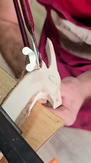 Handmade Bushcraft Technique For Carving A Wooden Deer Head