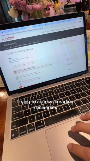 Let me just do the assignment pls. #uni #teaching | reading