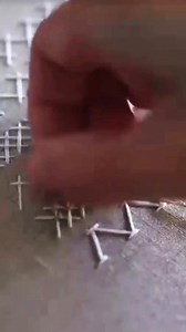 6.4K views · 63 reactions | Cross Stitch/Chain Stitch 臨甆 #embroidery #stitch #borderline #handembroidery #pattern #chainstitch #crossstitch #zigzagstitch #reels #viral #reelsfypシ | Hand Embroidery Designs by Priyanka | Facebook